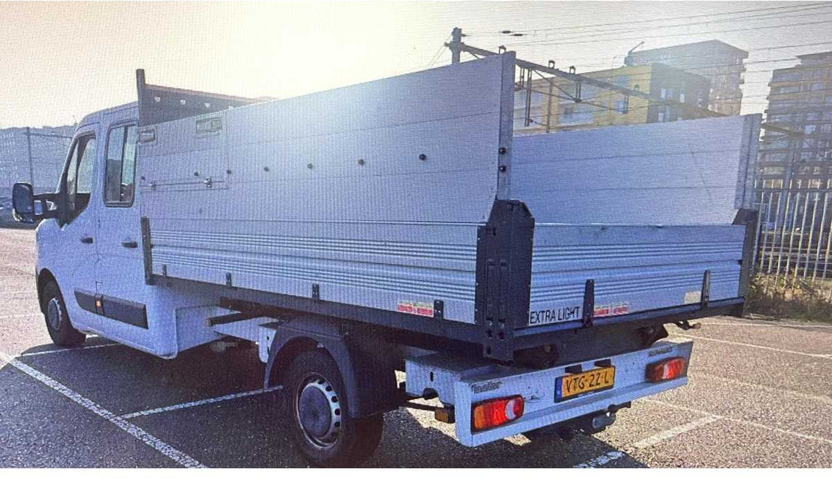 RENAULT MASTER PICKUP T352.3145L3DC COMFORT EUVIE 2023 | VTG-22-L - Commercial vehicle: picture 2 RENAULT MASTER PICKUP T352.3145L3DC COMFORT EUVIE 2023 | VTG-22-L - Commercial vehicle: picture 2