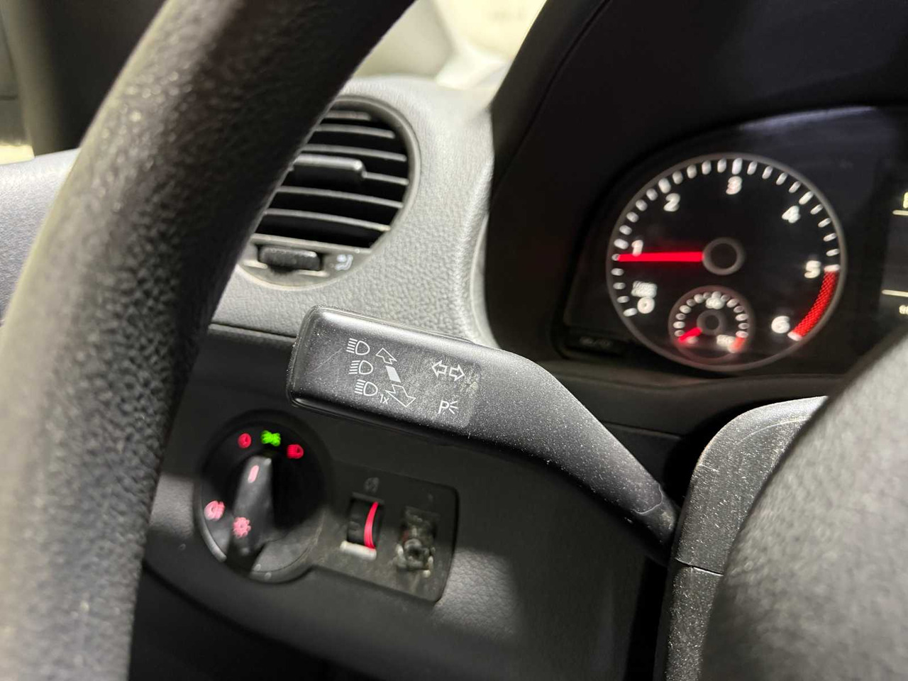 Commercial vehicle VOLKSWAGEN CADDY 1.6 TDI MAXI BMT 102HP 2014, VK-389-G COMMERCIAL VEHICLE: picture 19 Commercial vehicle VOLKSWAGEN CADDY 1.6 TDI MAXI BMT 102HP 2014, VK-389-G COMMERCIAL VEHICLE: picture 19