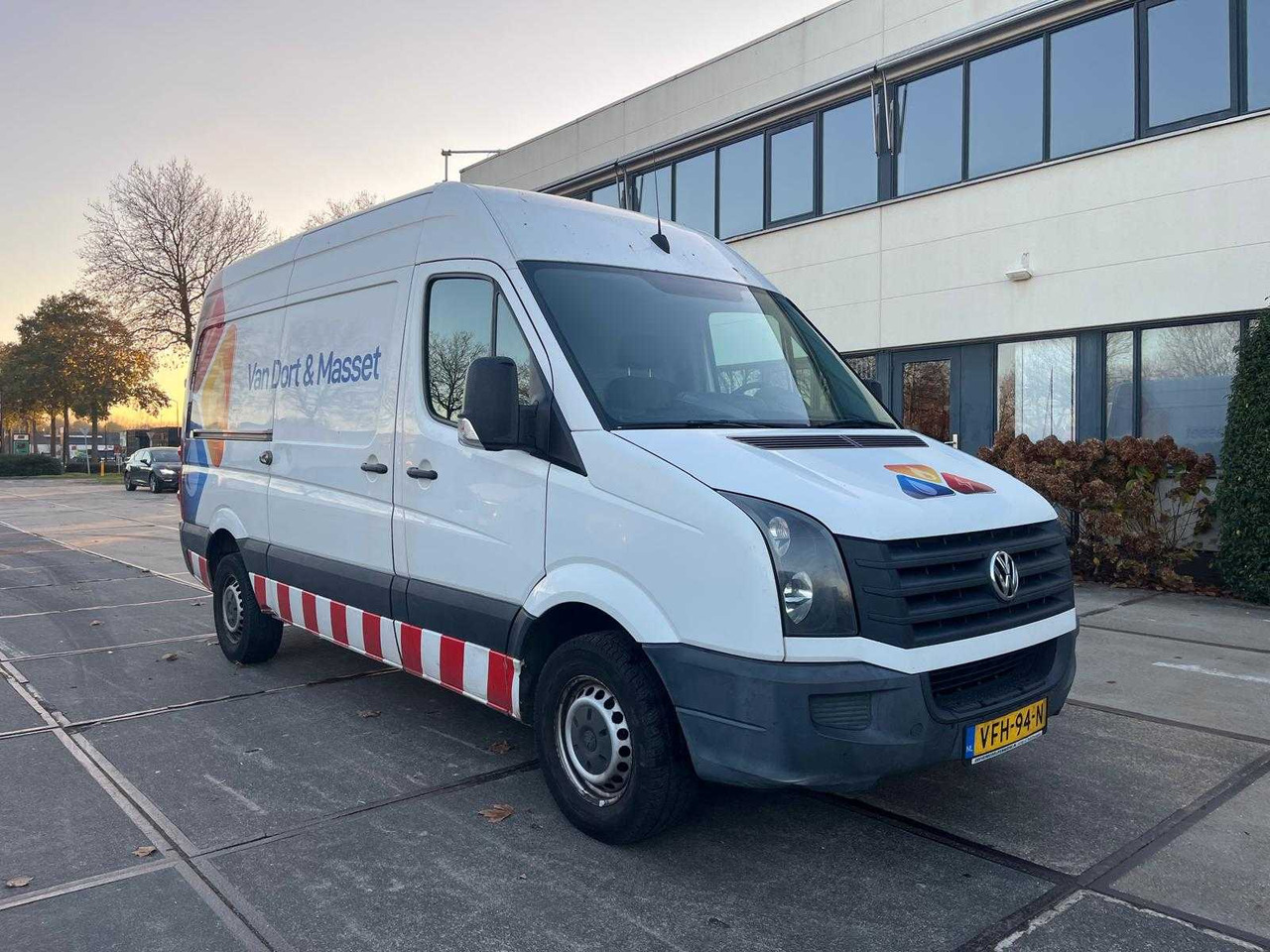 VOLKSWAGEN CRAFTER 35 2.0 TDI L2H2 | VFH-94-N - Commercial vehicle: picture 3 VOLKSWAGEN CRAFTER 35 2.0 TDI L2H2 | VFH-94-N - Commercial vehicle: picture 3