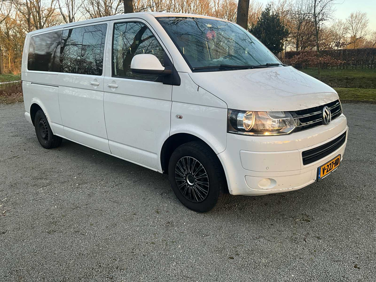 VOLKSWAGEN - TRANSPORTER - 2.0 TDI L2H1 4M BUDC - COMMERCIAL VEHICLE - Commercial vehicle: picture 2 VOLKSWAGEN - TRANSPORTER - 2.0 TDI L2H1 4M BUDC - COMMERCIAL VEHICLE - Commercial vehicle: picture 2