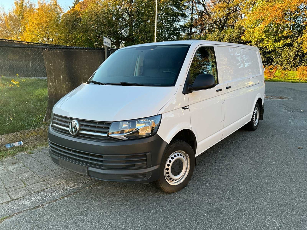 VOLKSWAGEN TRANSPORTER 7J0 COMMERCIAL VEHICLE - Commercial vehicle: picture 1 VOLKSWAGEN TRANSPORTER 7J0 COMMERCIAL VEHICLE - Commercial vehicle: picture 1