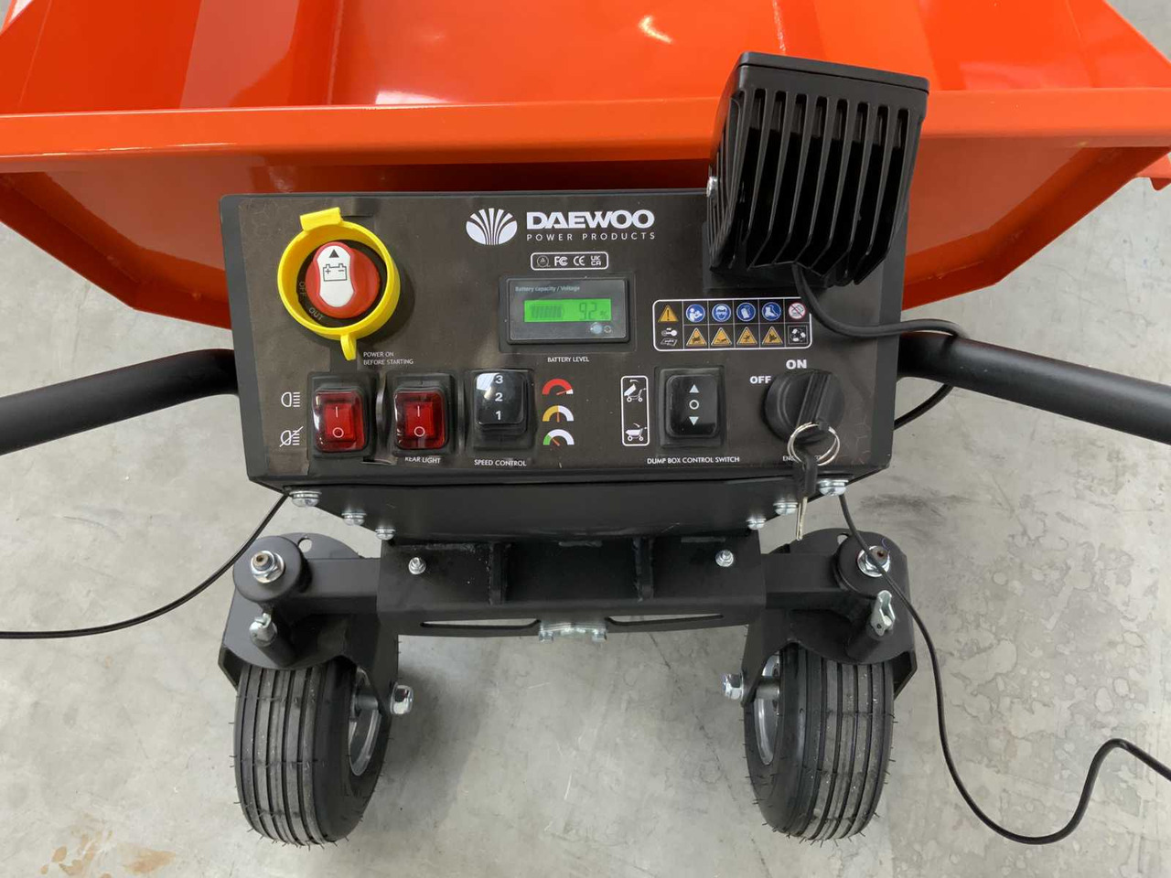 Mini dumper DAEWOO - 2025 - DWFMD500-E - ELECTRIC DUMPER: picture 14 Mini dumper DAEWOO - 2025 - DWFMD500-E - ELECTRIC DUMPER: picture 14