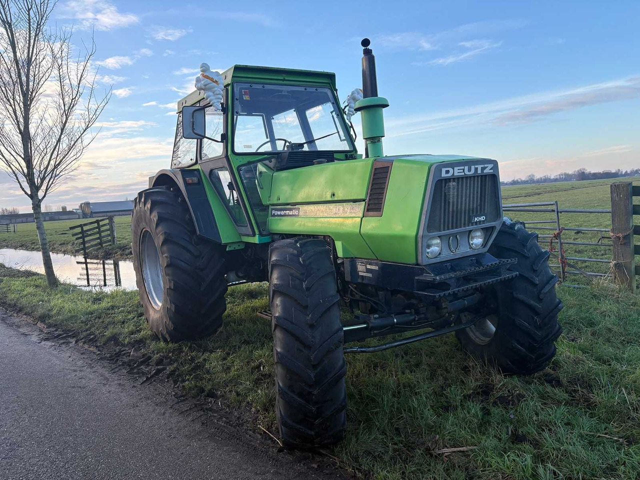 DEUTZ - 1998 - DX160 A-S - ALL-WHEEL DRIVE AGRICULTURAL TRACTOR - Farm tractor: picture 3 DEUTZ - 1998 - DX160 A-S - ALL-WHEEL DRIVE AGRICULTURAL TRACTOR - Farm tractor: picture 3