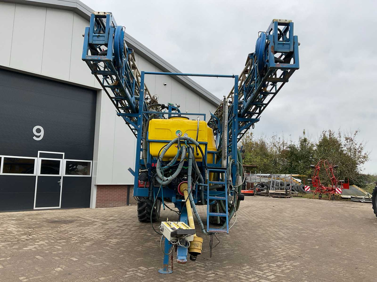 Delvano EAKH GT4400HA - Sprayer: picture 2 Delvano EAKH GT4400HA - Sprayer: picture 2