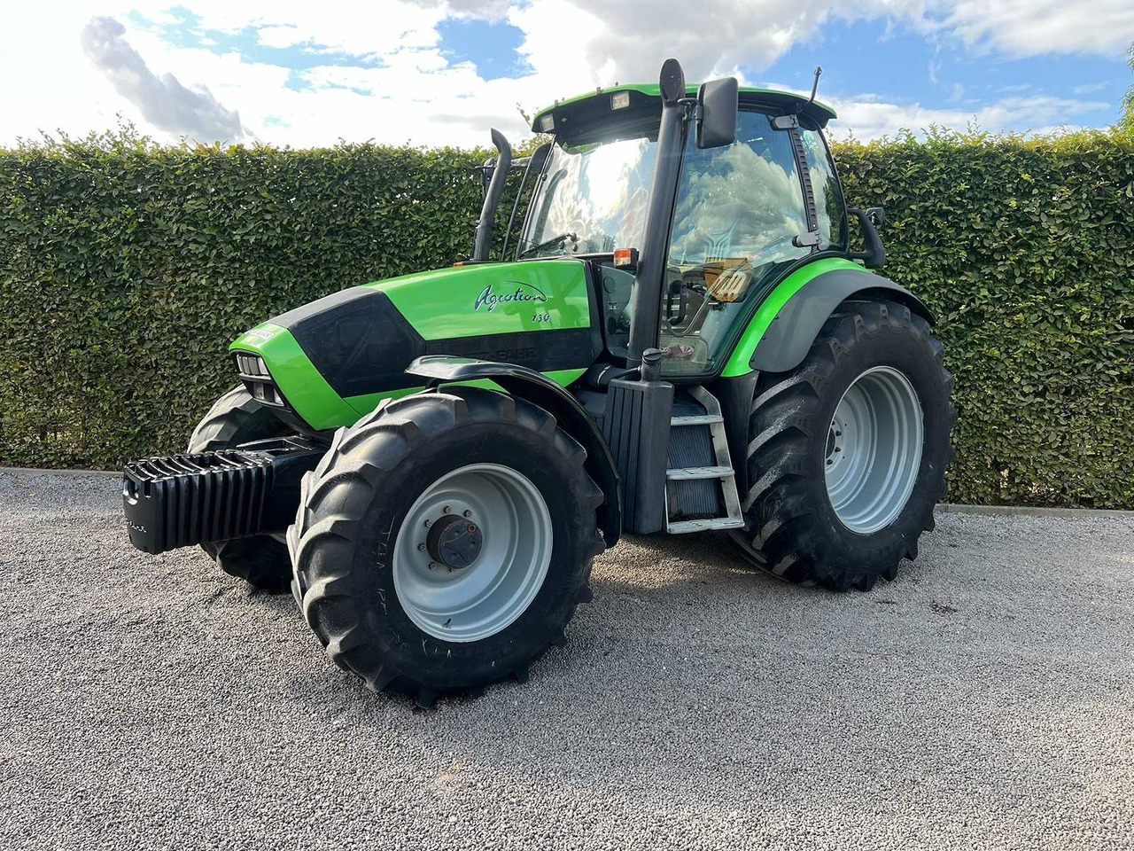 Deutz Fahr Agrotron 130 - Farm tractor: picture 1 Deutz Fahr Agrotron 130 - Farm tractor: picture 1