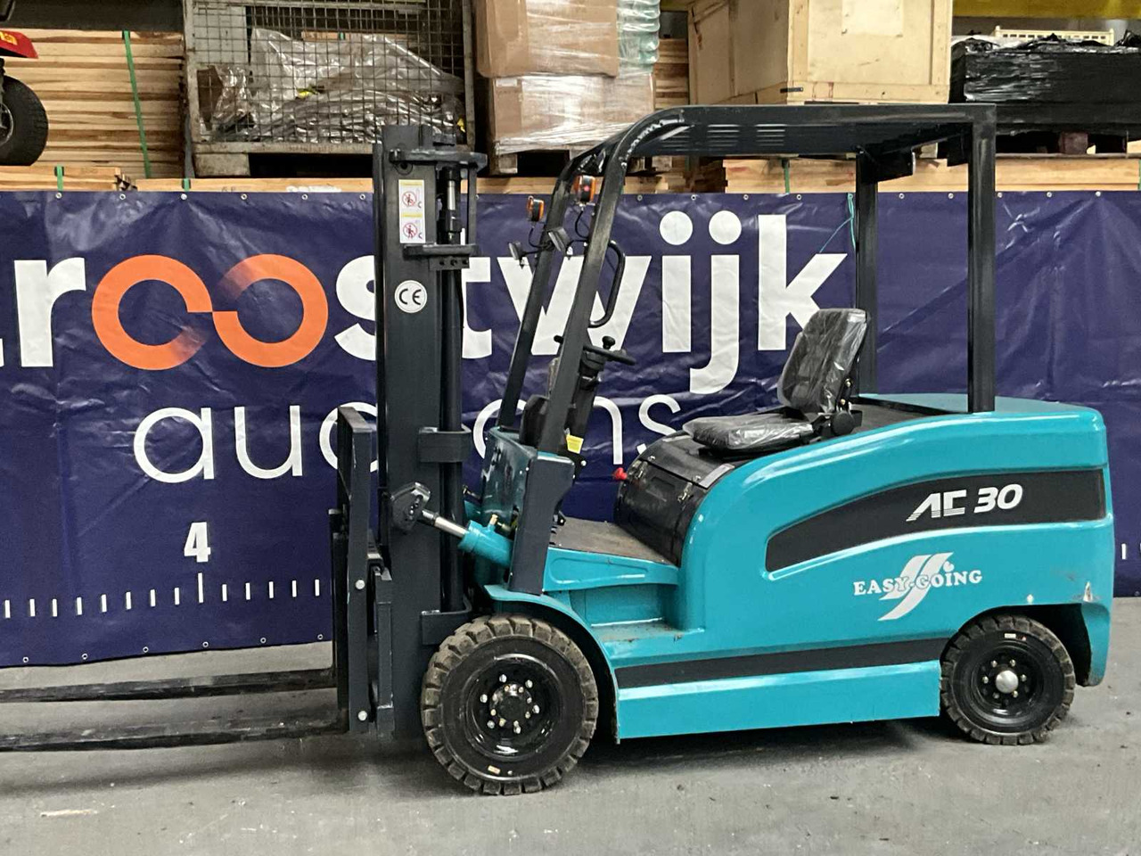 EASY-GOING - CPD-30 - ELECTRIC FORKLIFT TRUCK - 2024 - Forklift: picture 2 EASY-GOING - CPD-30 - ELECTRIC FORKLIFT TRUCK - 2024 - Forklift: picture 2
