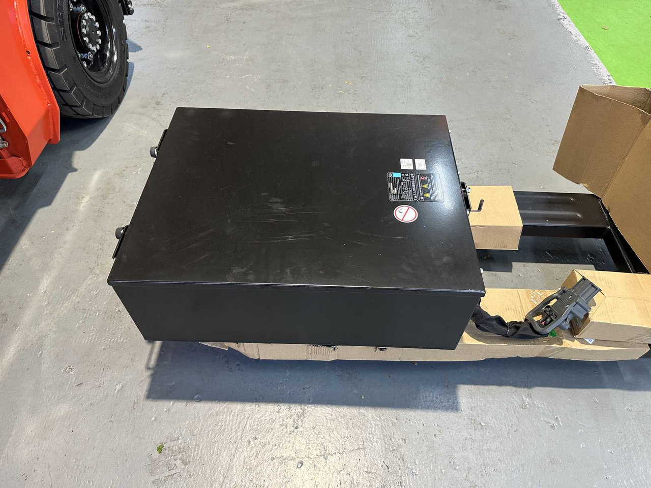 Forklift EP - EFL 252 X - FORK POSITIONER, SIDESHIFT, TRIPLEX, FORKLIFT 2025: picture 19