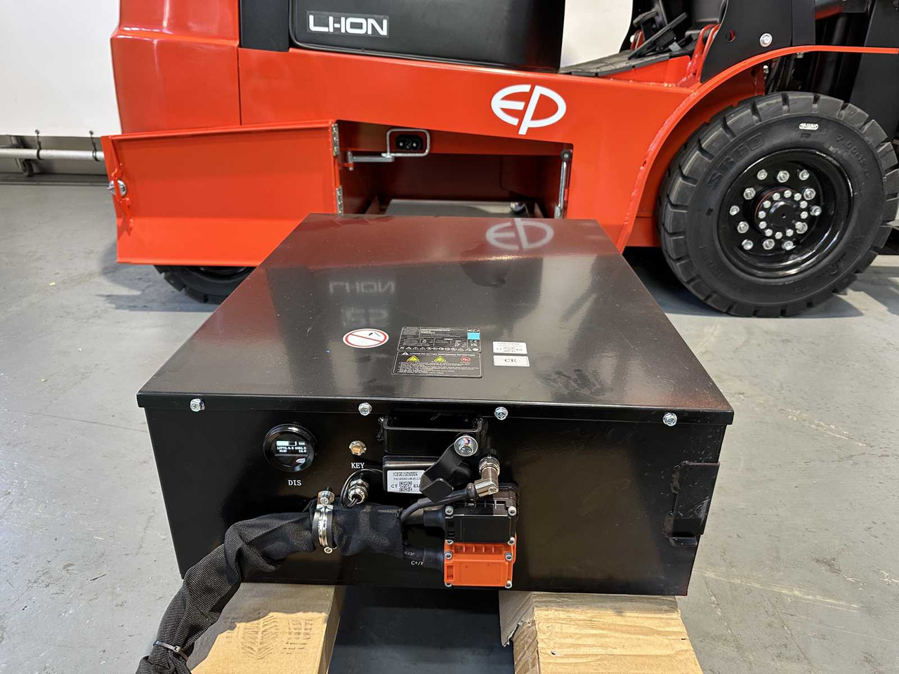 Forklift EP - EFL 252 X - FORK POSITIONER, SIDESHIFT, TRIPLEX, FORKLIFT 2025: picture 21