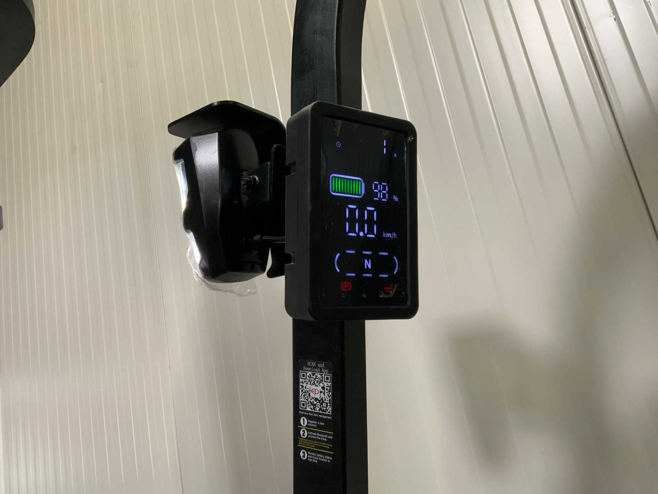 Forklift EP - EFXZ-301-H - 4.8M TRIPLEX, LI-ION, FREE-LIFT, SIDE-SHIFT - FORKLIFT: picture 14 Forklift EP - EFXZ-301-H - 4.8M TRIPLEX, LI-ION, FREE-LIFT, SIDE-SHIFT - FORKLIFT: picture 14