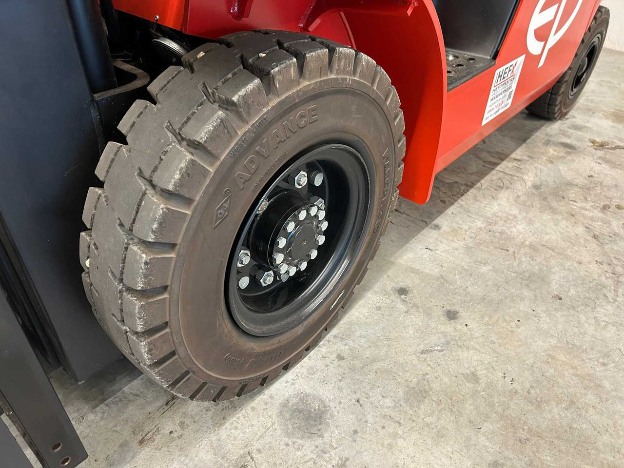 EP EQUIPMENT - 2023 - EFL253S - FORKLIFT - Forklift: picture 5 EP EQUIPMENT - 2023 - EFL253S - FORKLIFT - Forklift: picture 5