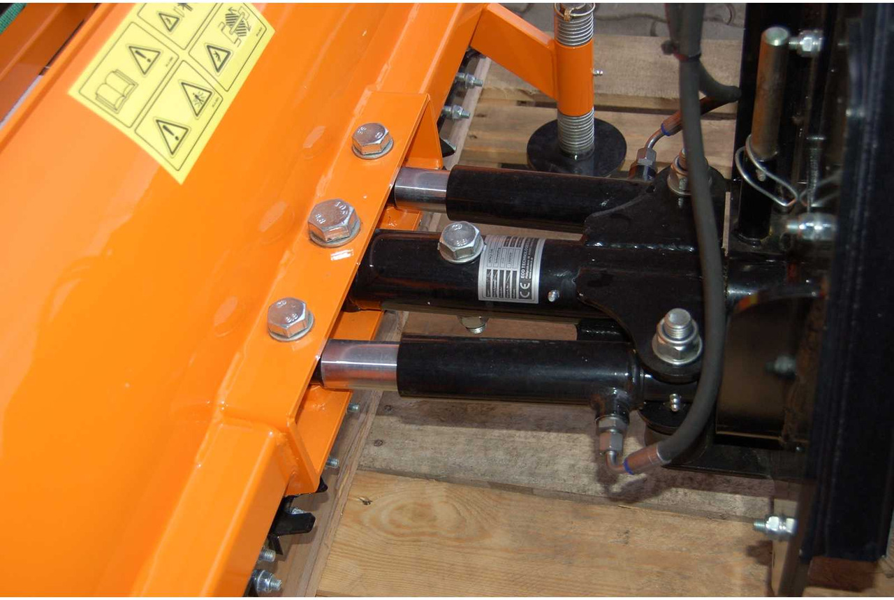 Ecotech EPK2-130 - Snow plough: picture 5 Ecotech EPK2-130 - Snow plough: picture 5