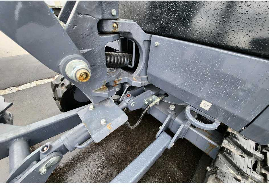 Mini excavator Eurotrac HE18: picture 14