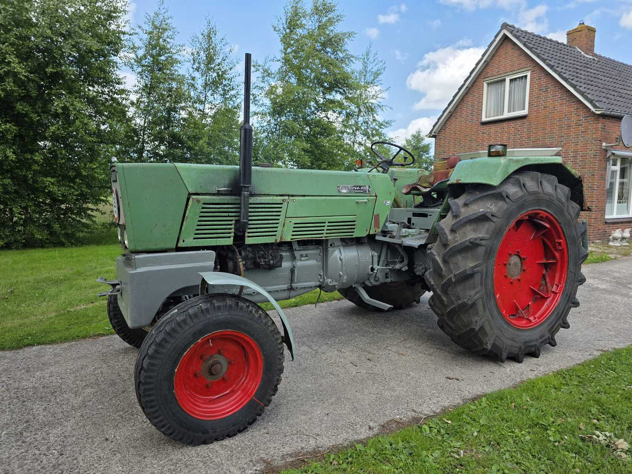 Fendt 610S - Farm tractor: picture 3 Fendt 610S - Farm tractor: picture 3