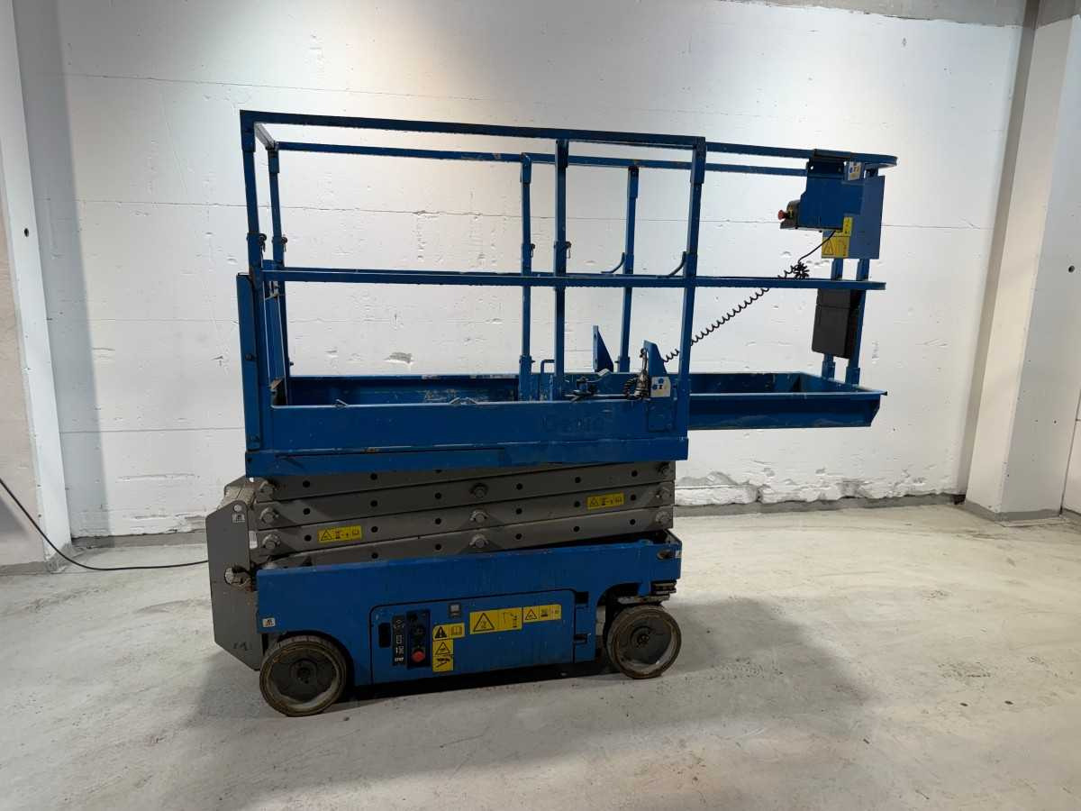 Aerial platform GENIE - 2006 - GS-1932 - AERIAL PLATFORM: picture 16 Aerial platform GENIE - 2006 - GS-1932 - AERIAL PLATFORM: picture 16