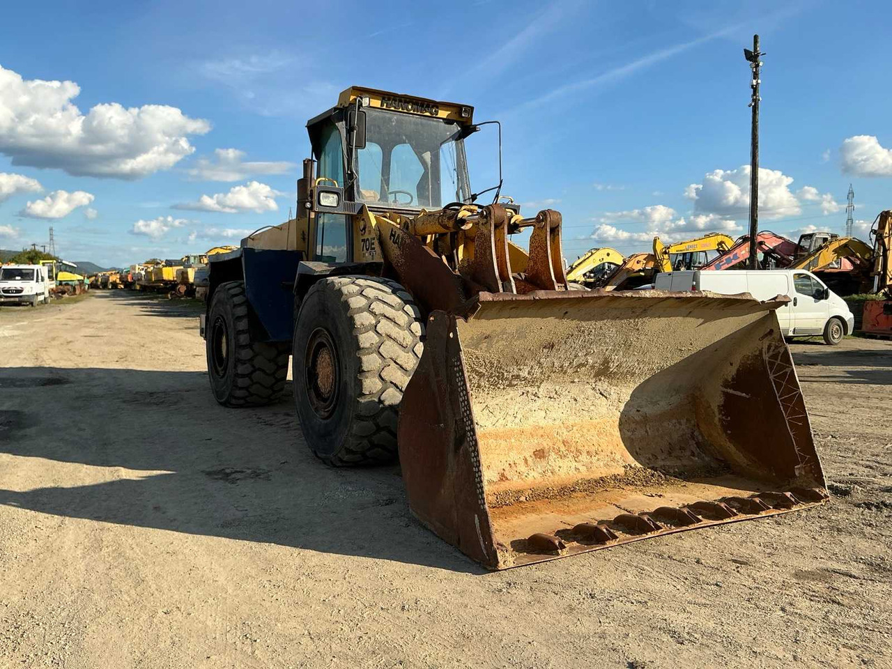 Wheel loader HANOMAG - 70 E - SHOVEL - 1995: picture 15 Wheel loader HANOMAG - 70 E - SHOVEL - 1995: picture 15