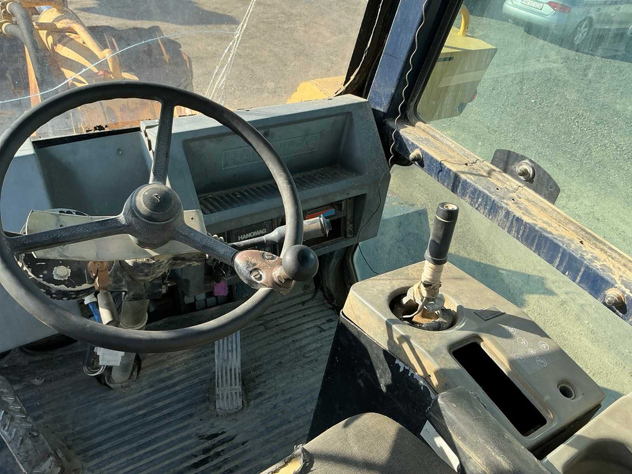 Wheel loader HANOMAG - 70 E - SHOVEL - 1995: picture 8 Wheel loader HANOMAG - 70 E - SHOVEL - 1995: picture 8