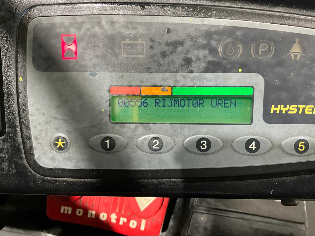 Forklift HYSTER ELECTRIC FORKLIFT -3.8M MAST, FORK POSITIONER - J1.60XMT - FORKLIFT, BATTERY CHARGER: picture 13 Forklift HYSTER ELECTRIC FORKLIFT -3.8M MAST, FORK POSITIONER - J1.60XMT - FORKLIFT, BATTERY CHARGER: picture 13