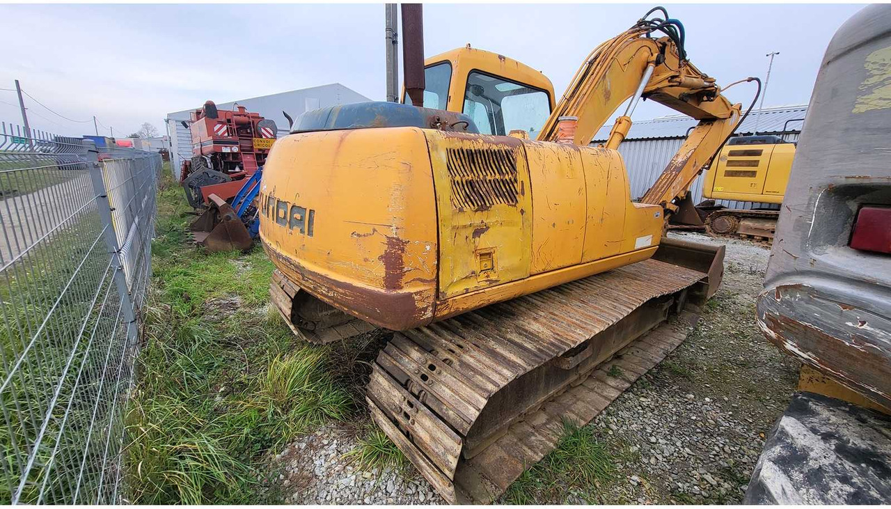 HYUNDAI ROBEX 130 LC TRACKED EXCAVATOR - Excavator: picture 4 HYUNDAI ROBEX 130 LC TRACKED EXCAVATOR - Excavator: picture 4