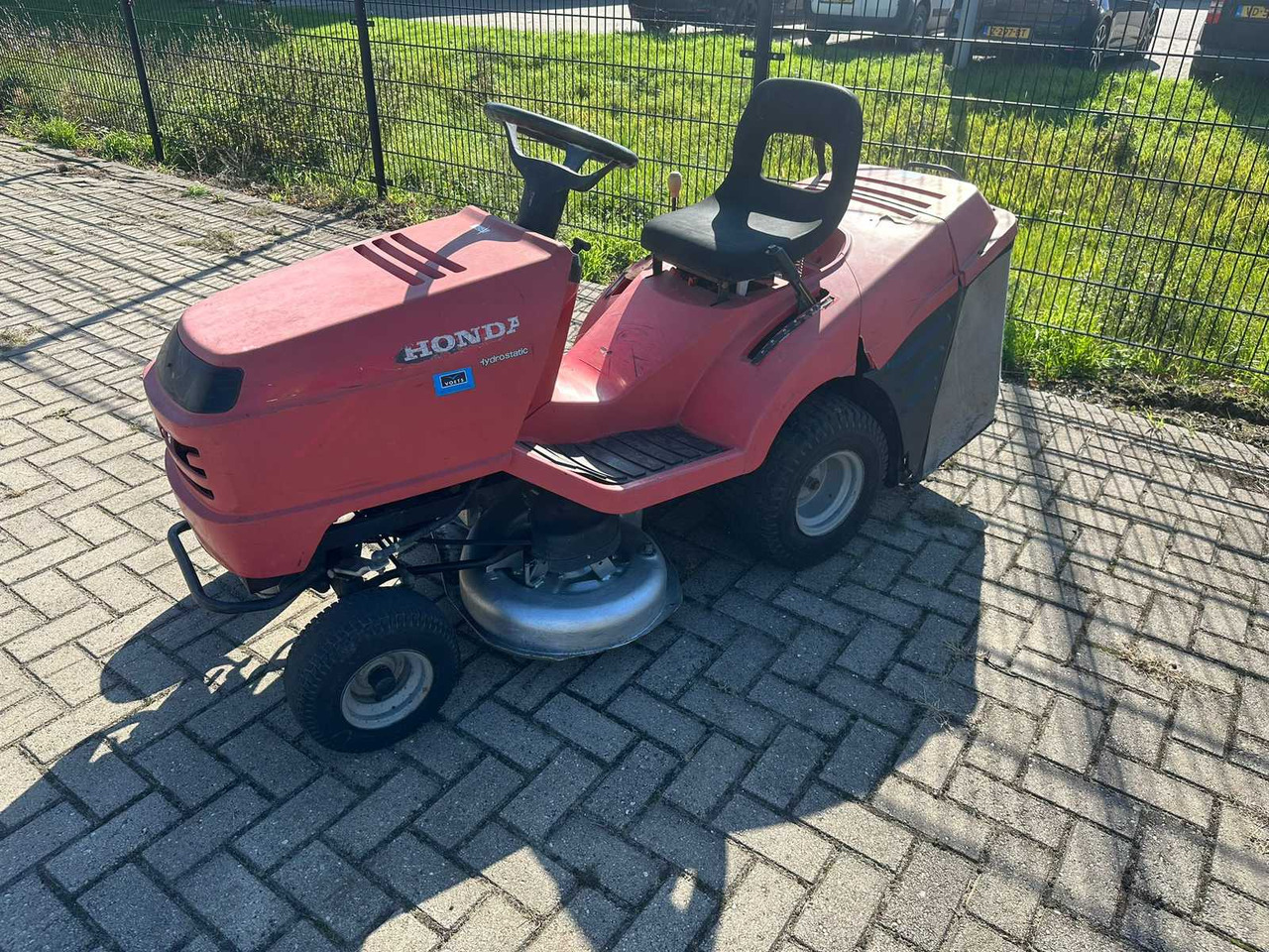 Honda - Garden mower: picture 2 Honda - Garden mower: picture 2