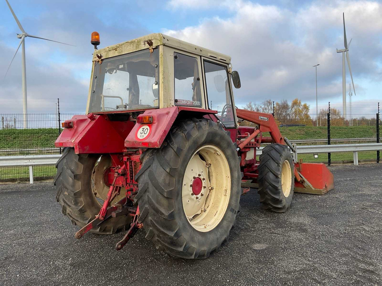 INTERNATIONAL 844AS ALL-WHEEL DRIVE AGRICULTURAL TRACTOR - Farm tractor: picture 5 INTERNATIONAL 844AS ALL-WHEEL DRIVE AGRICULTURAL TRACTOR - Farm tractor: picture 5