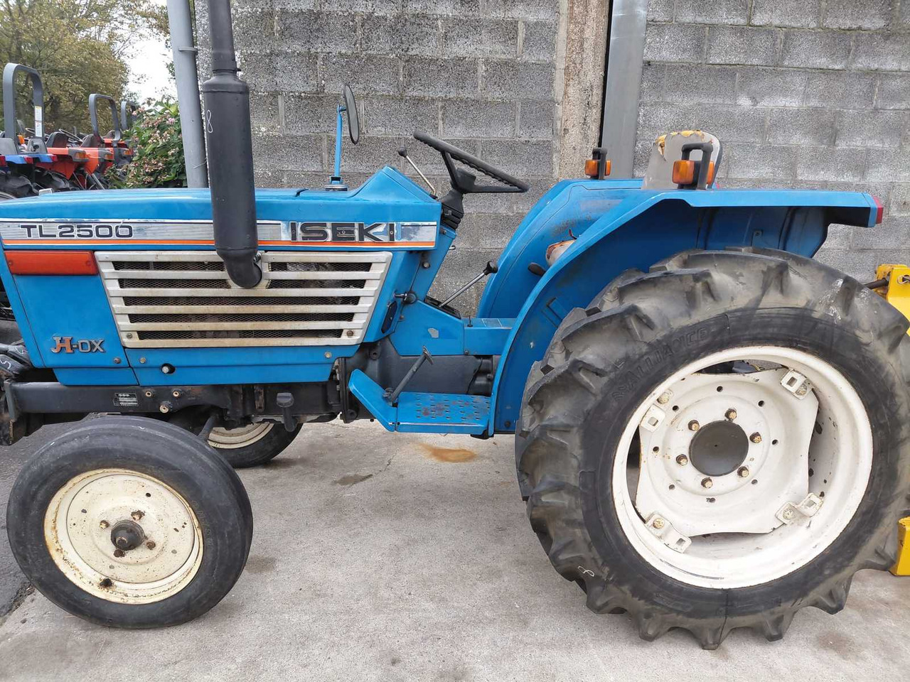 Iseki TL2500 - Compact tractor: picture 1 Iseki TL2500 - Compact tractor: picture 1
