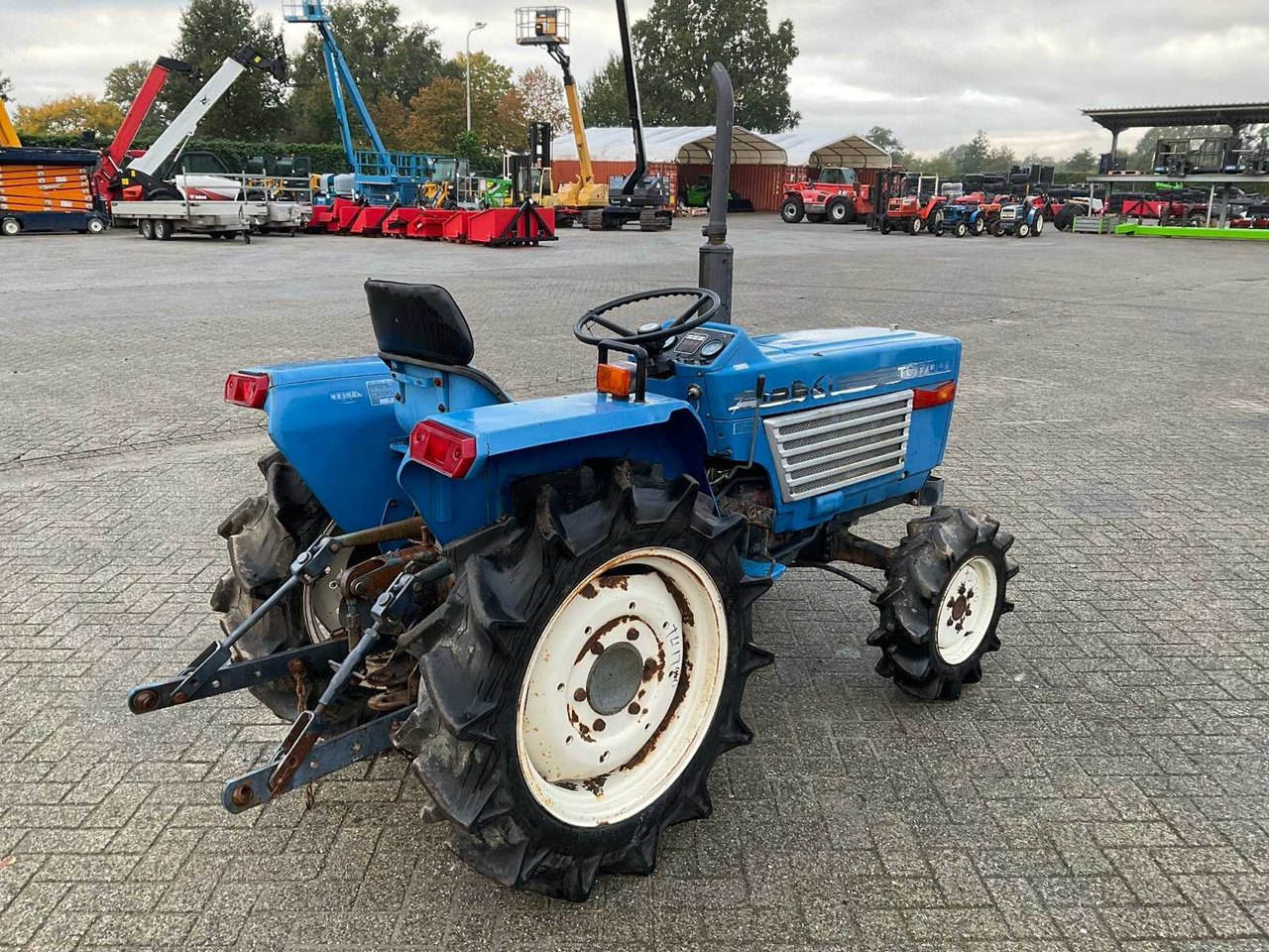 Iseki TU1700 - Compact tractor: picture 3 Iseki TU1700 - Compact tractor: picture 3