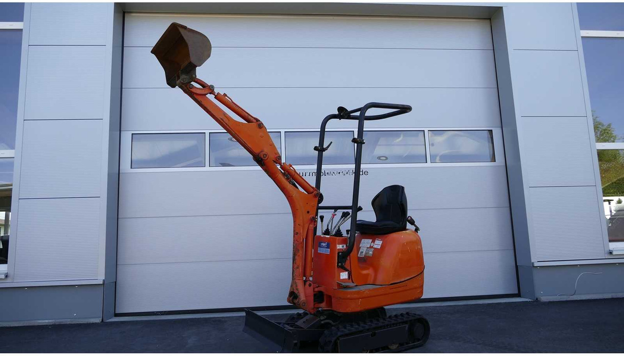 JCB 8008-CTS - Mini excavator: picture 4 JCB 8008-CTS - Mini excavator: picture 4