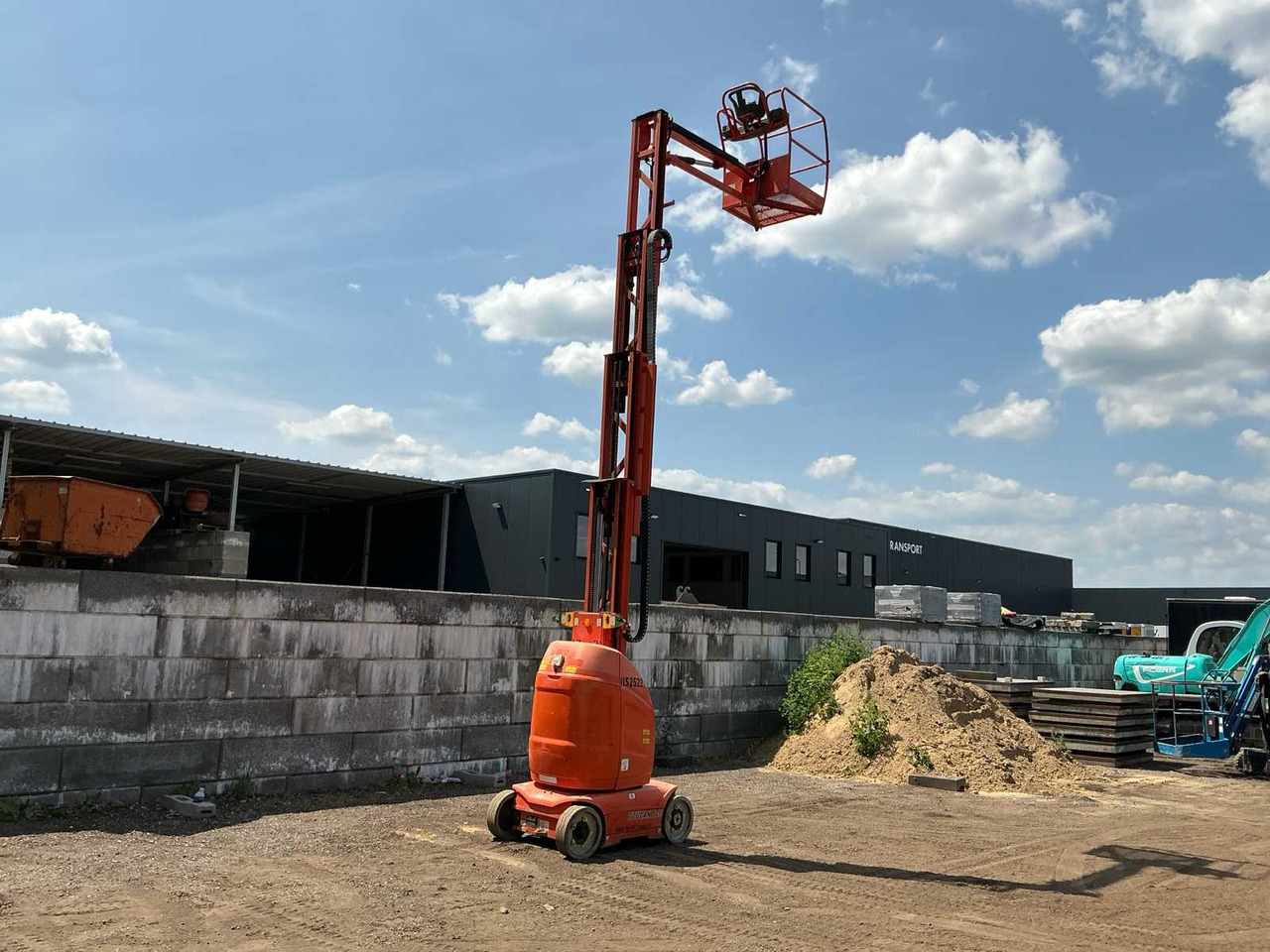 Aerial platform JLG TOUCAN1GE: picture 7
