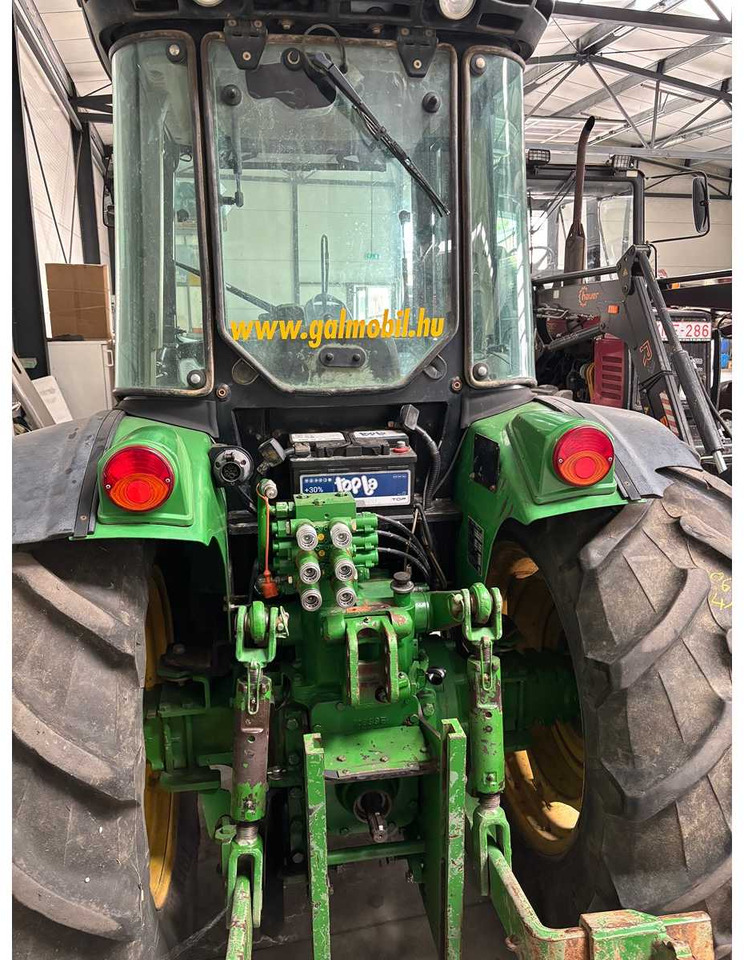 JOHN DEERE 5080GF TRAKTOR - Farm tractor: picture 3 JOHN DEERE 5080GF TRAKTOR - Farm tractor: picture 3