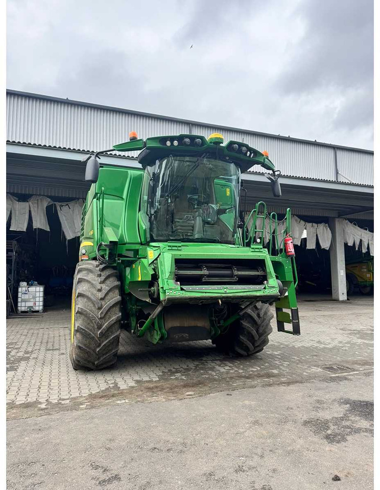 JOHN DEERE JOHN DEERE - T660I - COMBINE HARVESTER - 2024 - Combine harvester: picture 3 JOHN DEERE JOHN DEERE - T660I - COMBINE HARVESTER - 2024 - Combine harvester: picture 3