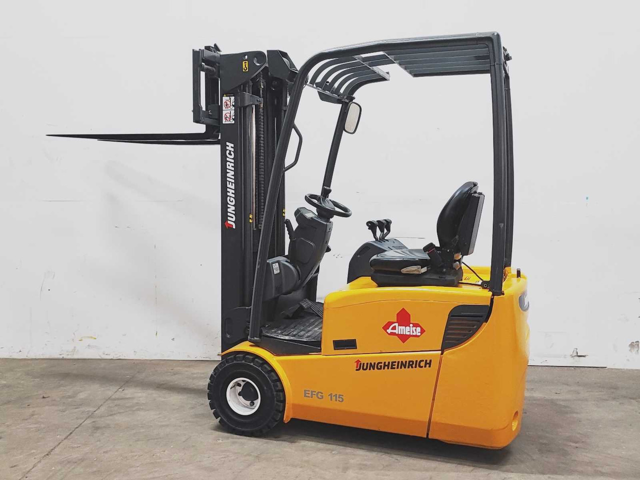 JUNGHEINRICH - 2011 - EFG 115 - FORKLIFT TRUCK - Forklift: picture 2 JUNGHEINRICH - 2011 - EFG 115 - FORKLIFT TRUCK - Forklift: picture 2