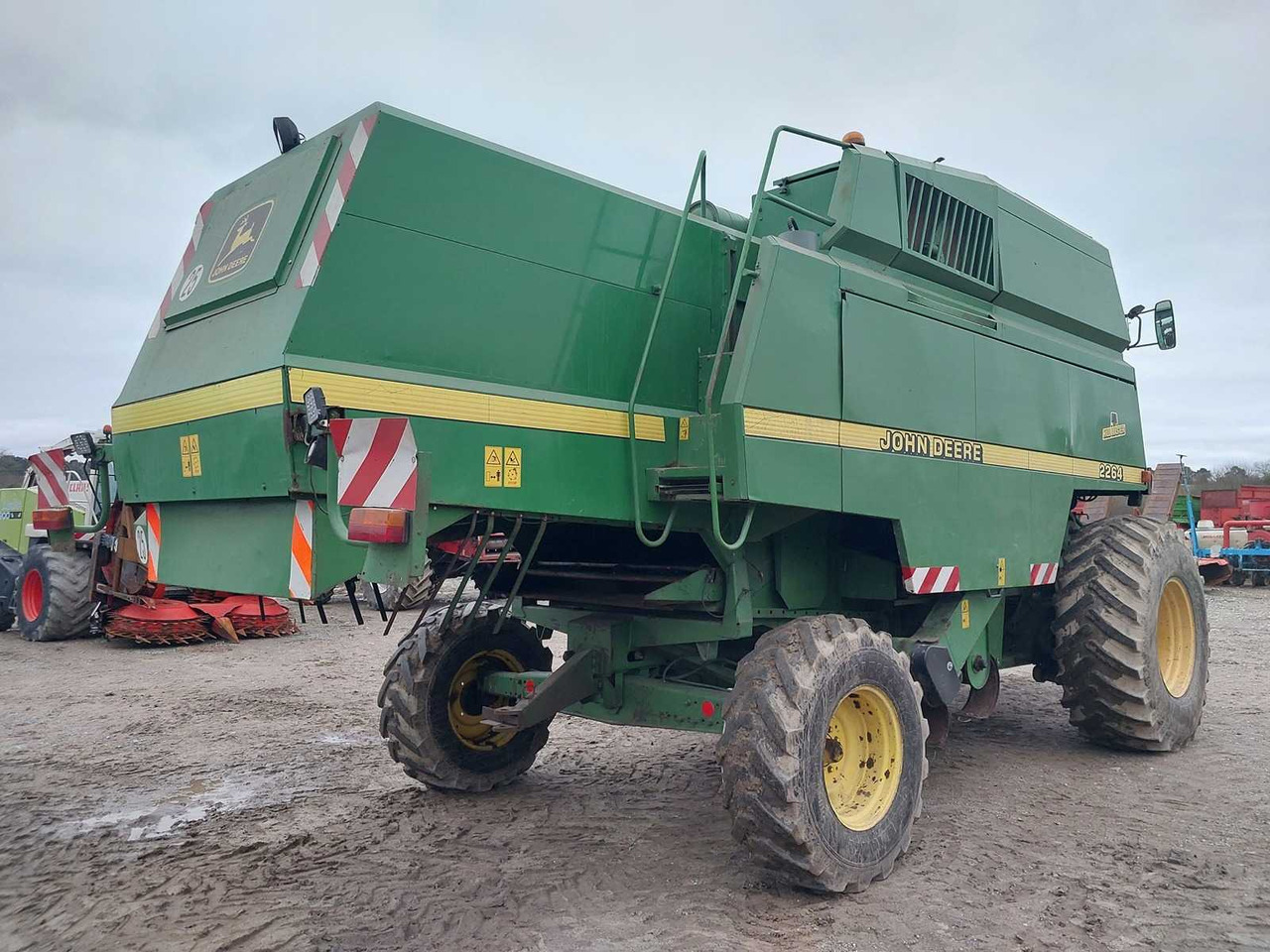 John Deere 2264 Hillmaster - Combine harvester: picture 5 John Deere 2264 Hillmaster - Combine harvester: picture 5