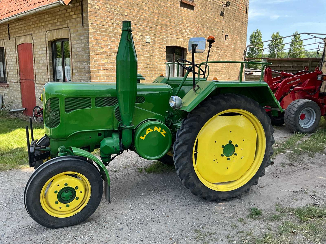 John Deere Lanz D2016 - Compact tractor: picture 2 John Deere Lanz D2016 - Compact tractor: picture 2