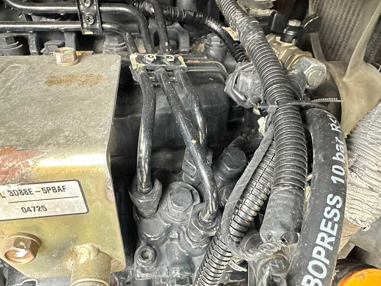 Excavator KOMATSU - 2006 - PC35 MR-2 - MIDI EXCAVATOR: picture 26