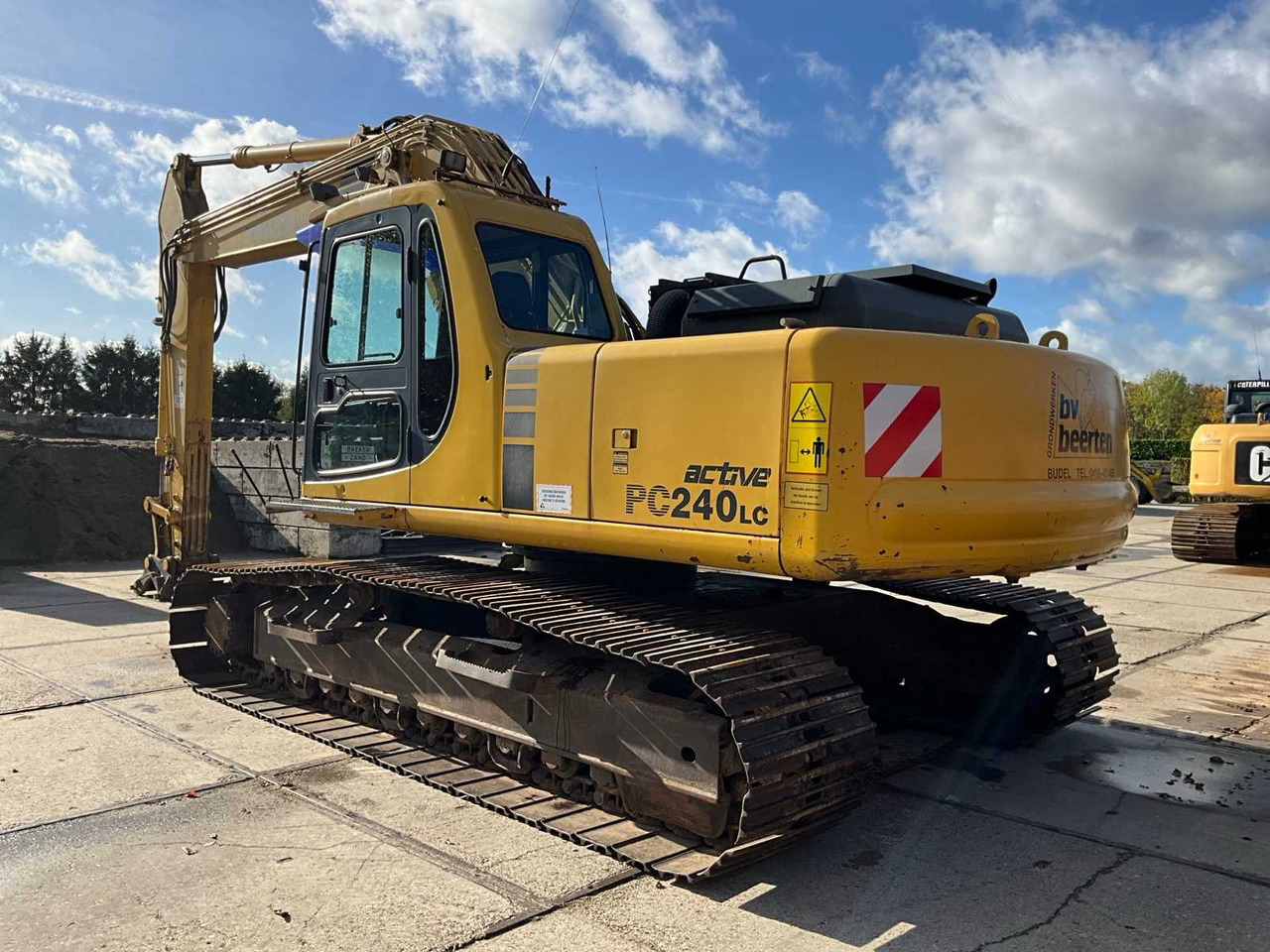 Komatsu 1999 KOMATSU ACTIVE PC240LC CRAWLER EXCAVATOR - Crawler excavator: picture 5 Komatsu 1999 KOMATSU ACTIVE PC240LC CRAWLER EXCAVATOR - Crawler excavator: picture 5