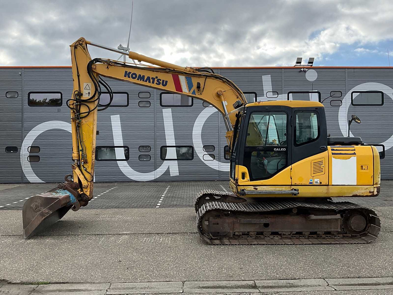 Komatsu PC130-7 - Crawler excavator: picture 2 Komatsu PC130-7 - Crawler excavator: picture 2