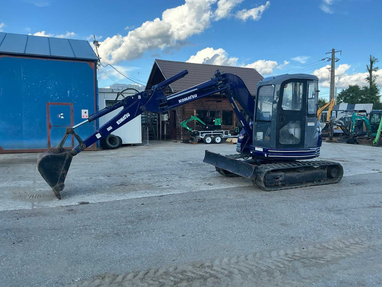 Komatsu PC50 UU-2 - Mini excavator: picture 2 Komatsu PC50 UU-2 - Mini excavator: picture 2