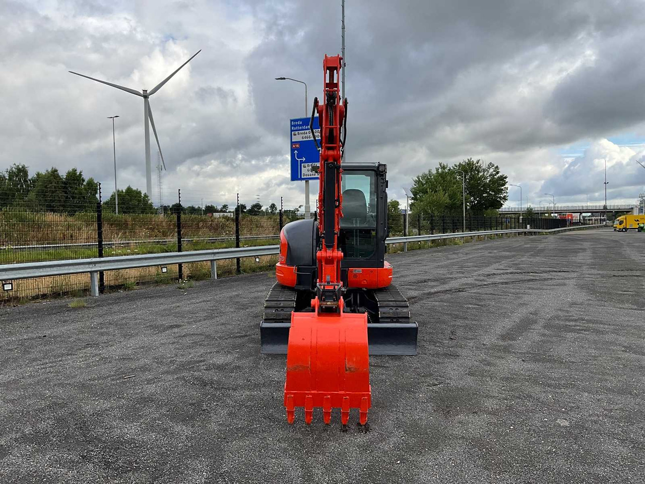 Crawler excavator Kubota KX165-5: picture 8