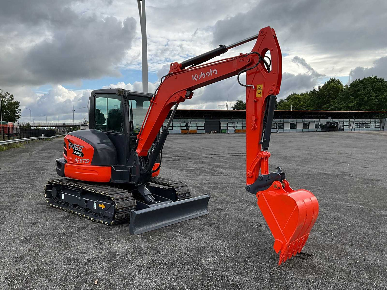 Crawler excavator Kubota KX165-5: picture 7