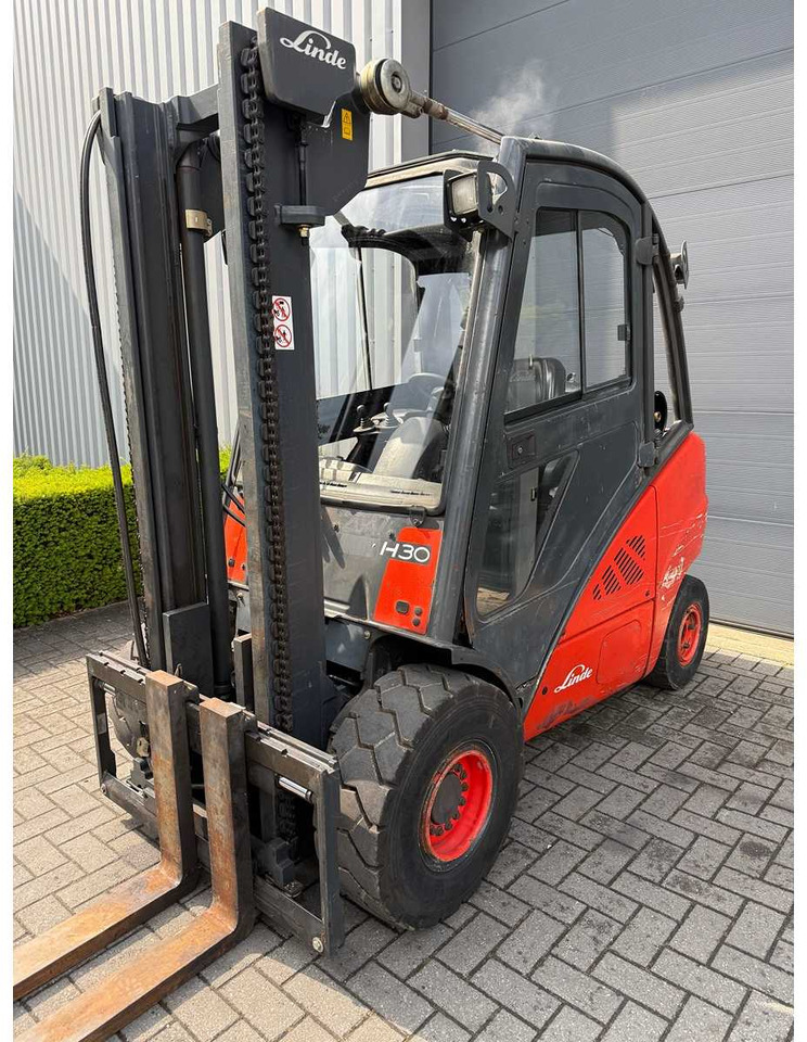 Forklift LINDE - 2007 - H30T - FORKLIFT TRUCK: picture 10