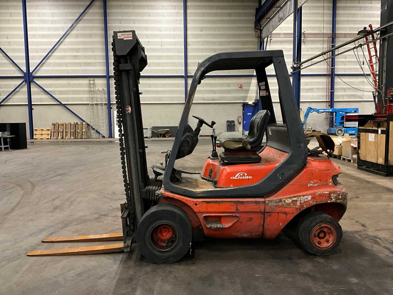 Forklift LINDE H20T-02 FORKLIFT: picture 8 Forklift LINDE H20T-02 FORKLIFT: picture 8