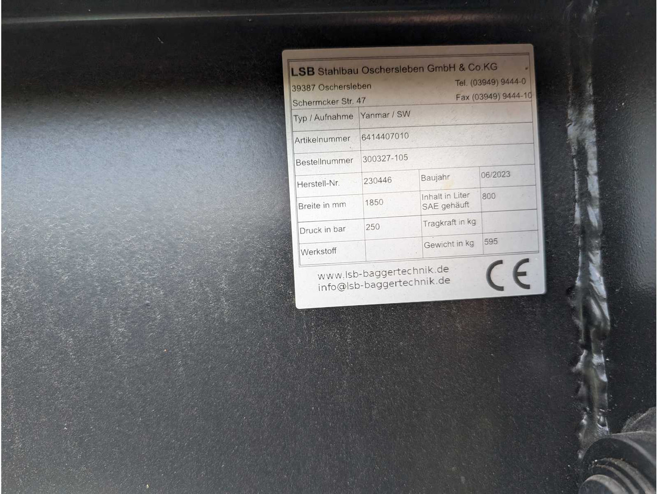 LSB - UNI BUCKET WITH TEETH - AS - 1850 MM - 0.8 CBM - 2023 - BUCKETS - Wheel loader: picture 2 LSB - UNI BUCKET WITH TEETH - AS - 1850 MM - 0.8 CBM - 2023 - BUCKETS - Wheel loader: picture 2