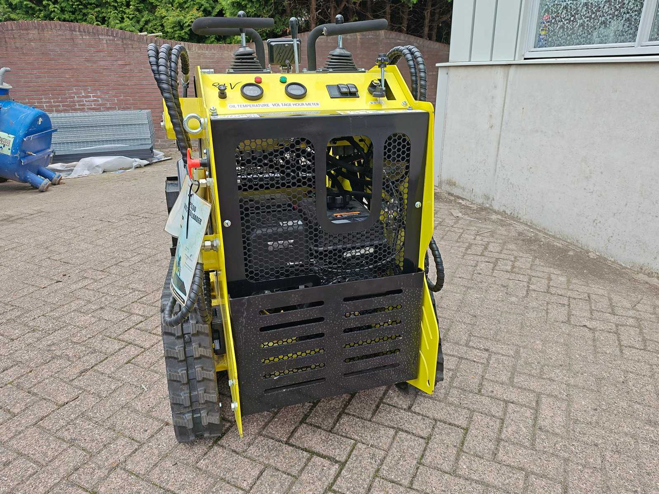 MACHPRO - 2025 - MPS330 - SKID STEER LOADER - Compact track loader: picture 4 MACHPRO - 2025 - MPS330 - SKID STEER LOADER - Compact track loader: picture 4