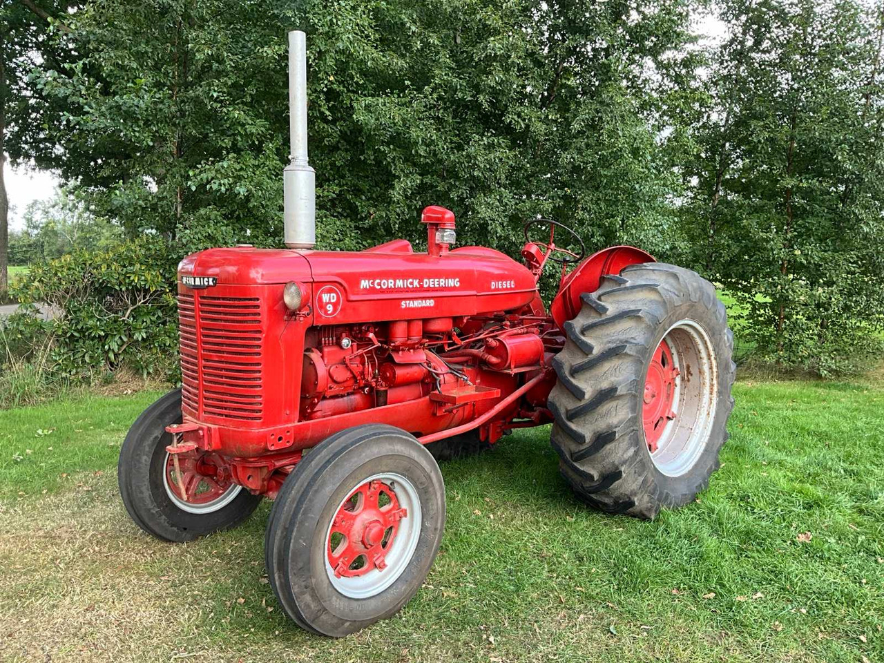 McCormick deering WD9 - Farm tractor: picture 1 McCormick deering WD9 - Farm tractor: picture 1