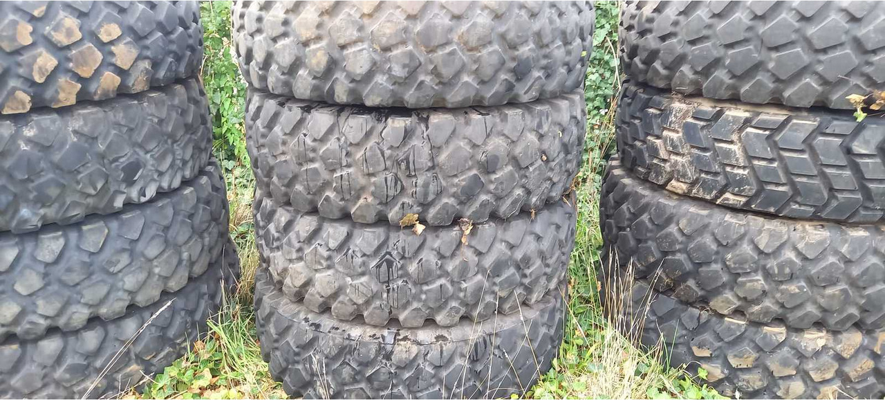 Michelin 14.00 R 20 XZL - Wheels and tires for Farm tractor: picture 1 Michelin 14.00 R 20 XZL - Wheels and tires for Farm tractor: picture 1