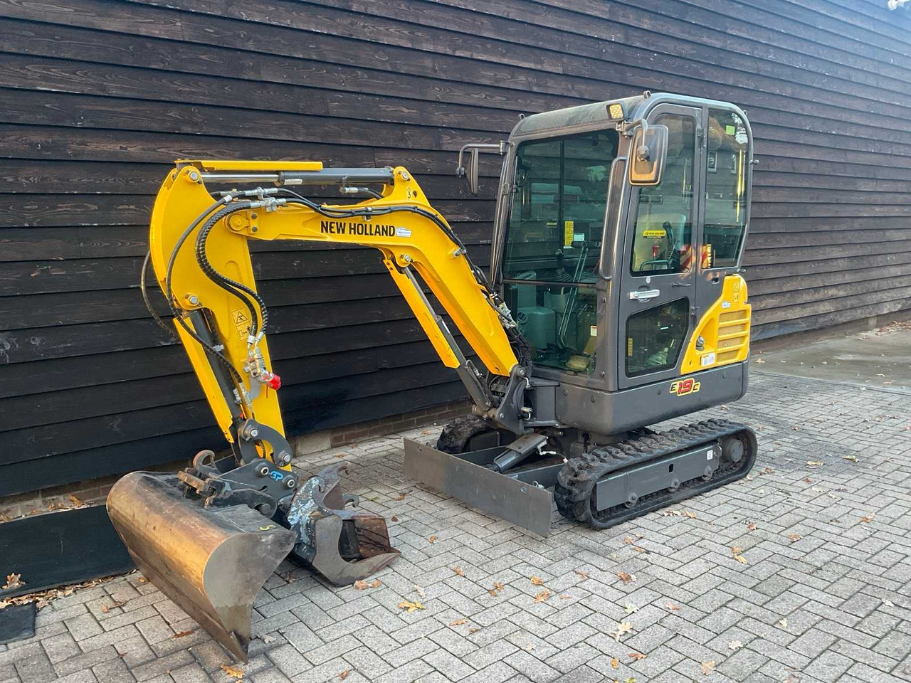 New holland E 19 c - Mini excavator: picture 1 New holland E 19 c - Mini excavator: picture 1