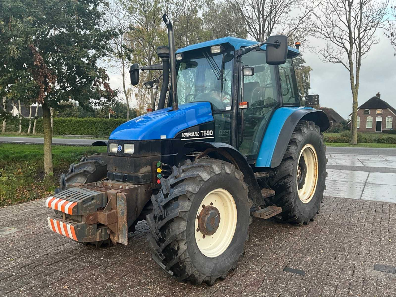 New holland TS90 - Farm tractor: picture 1 New holland TS90 - Farm tractor: picture 1