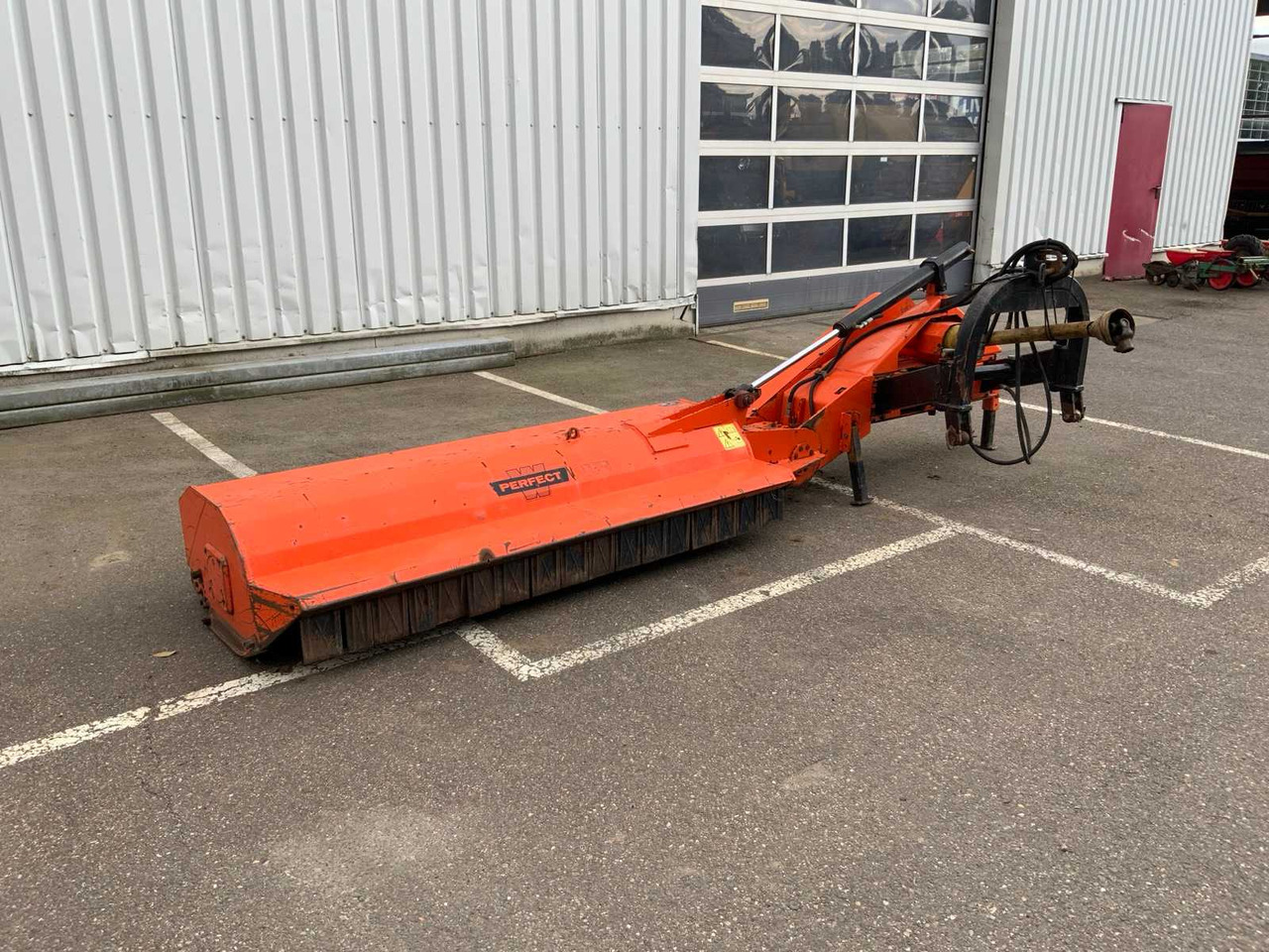 Perfect ZF-210 - Flail mower: picture 3 Perfect ZF-210 - Flail mower: picture 3