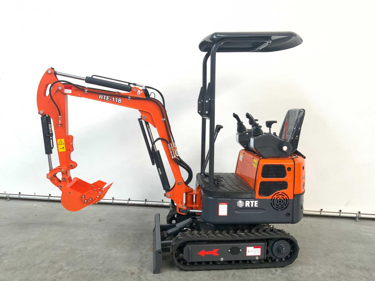 RTE - 2025 - CRE112 - MINI EXCAVATOR 1120KG - Mini excavator: picture 2 RTE - 2025 - CRE112 - MINI EXCAVATOR 1120KG - Mini excavator: picture 2