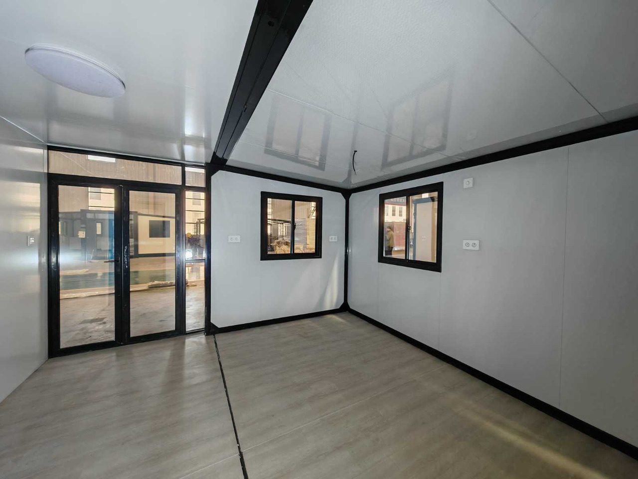 Construction container Rhino Houses 36,5 m2: picture 15